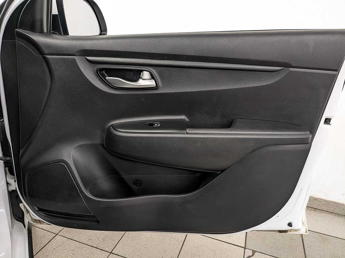 Б/У Киа Рио 2020 года. Фото: #21