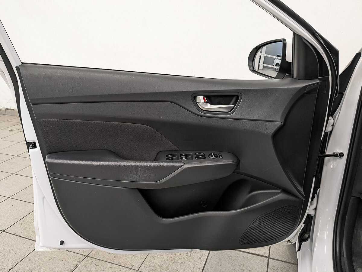 Б/У Хендай Солярис 2021 года. Фото: #16