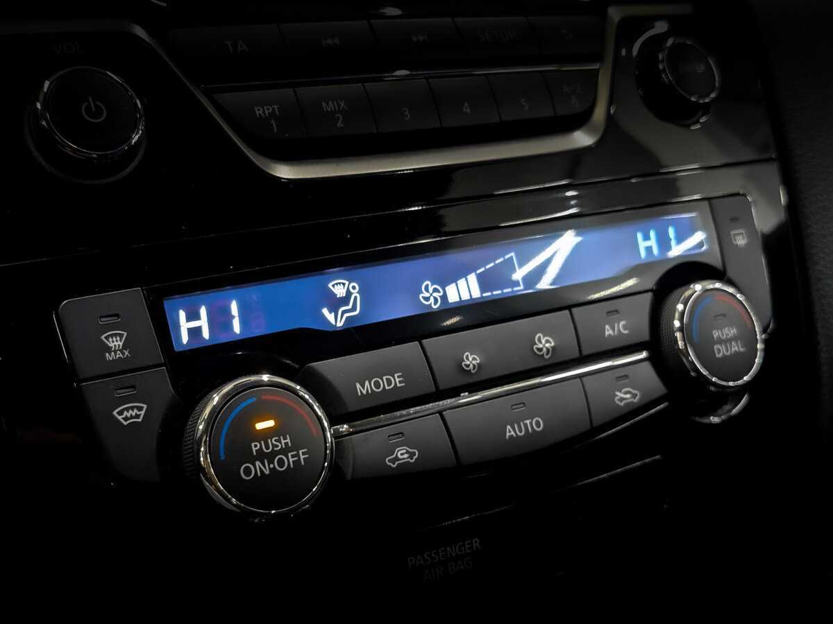 Б/У Ниссан Икс-Трейл 2017 года. Фото: #21