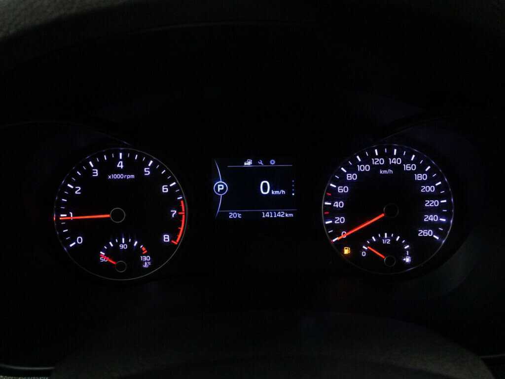 Б/У Киа Оптима 2016 года. Фото: #11