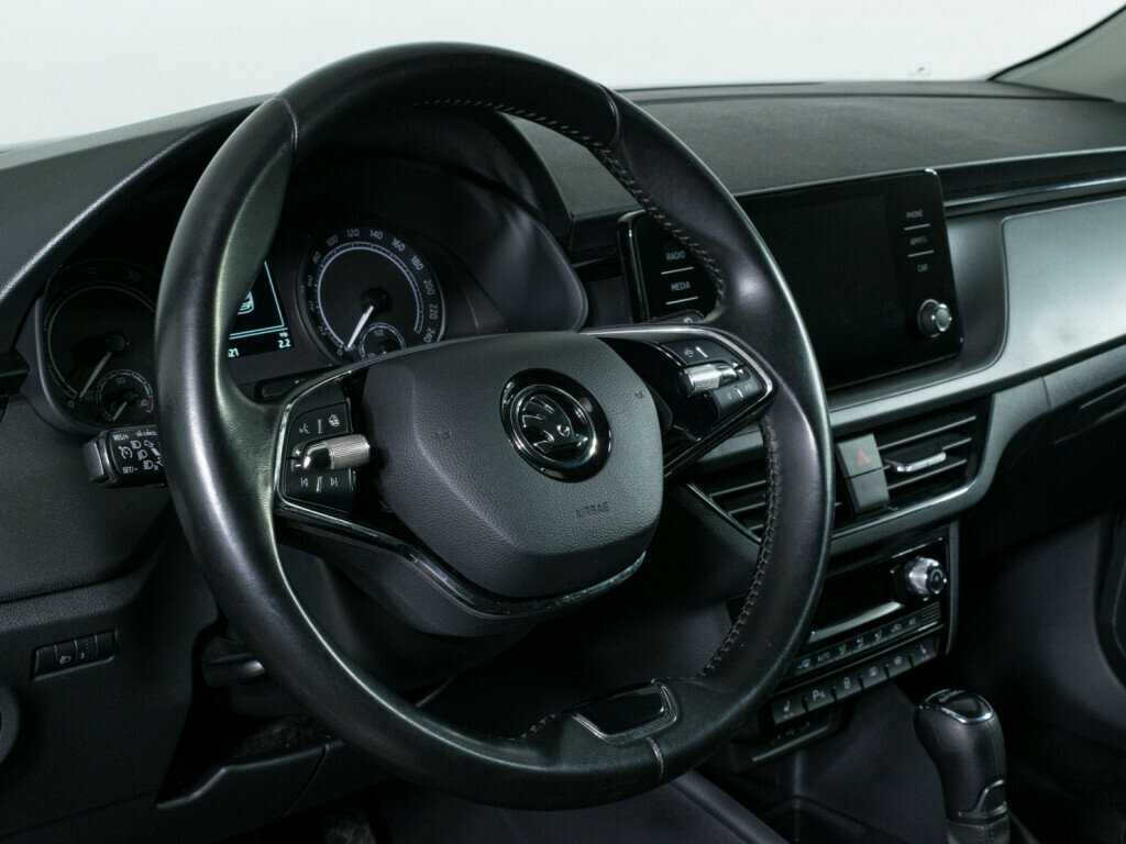 Б/У Шкода Рапид 2021 года. Фото: #10