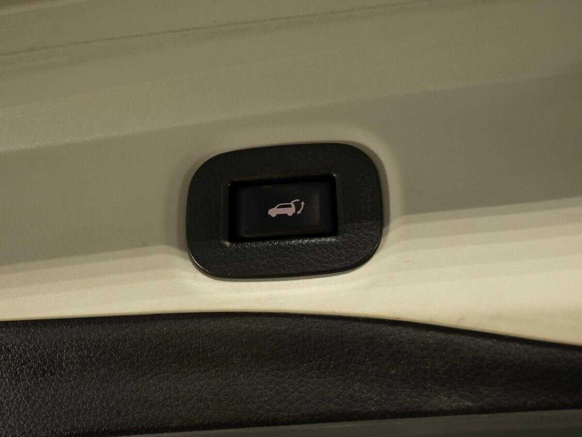 Б/У Ниссан Икс-Трейл 2017 года. Фото: #22