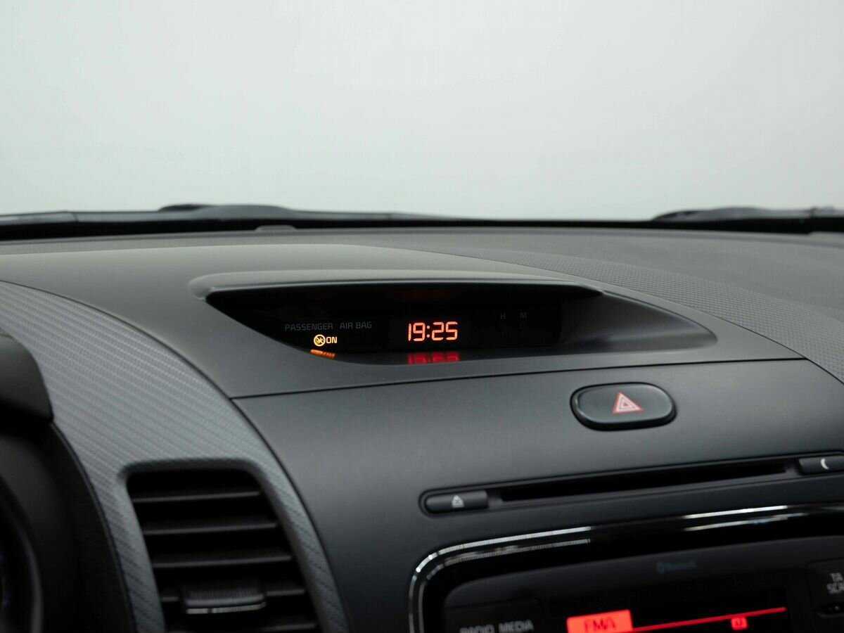 Б/У Киа Церато 2019 года. Фото: #19