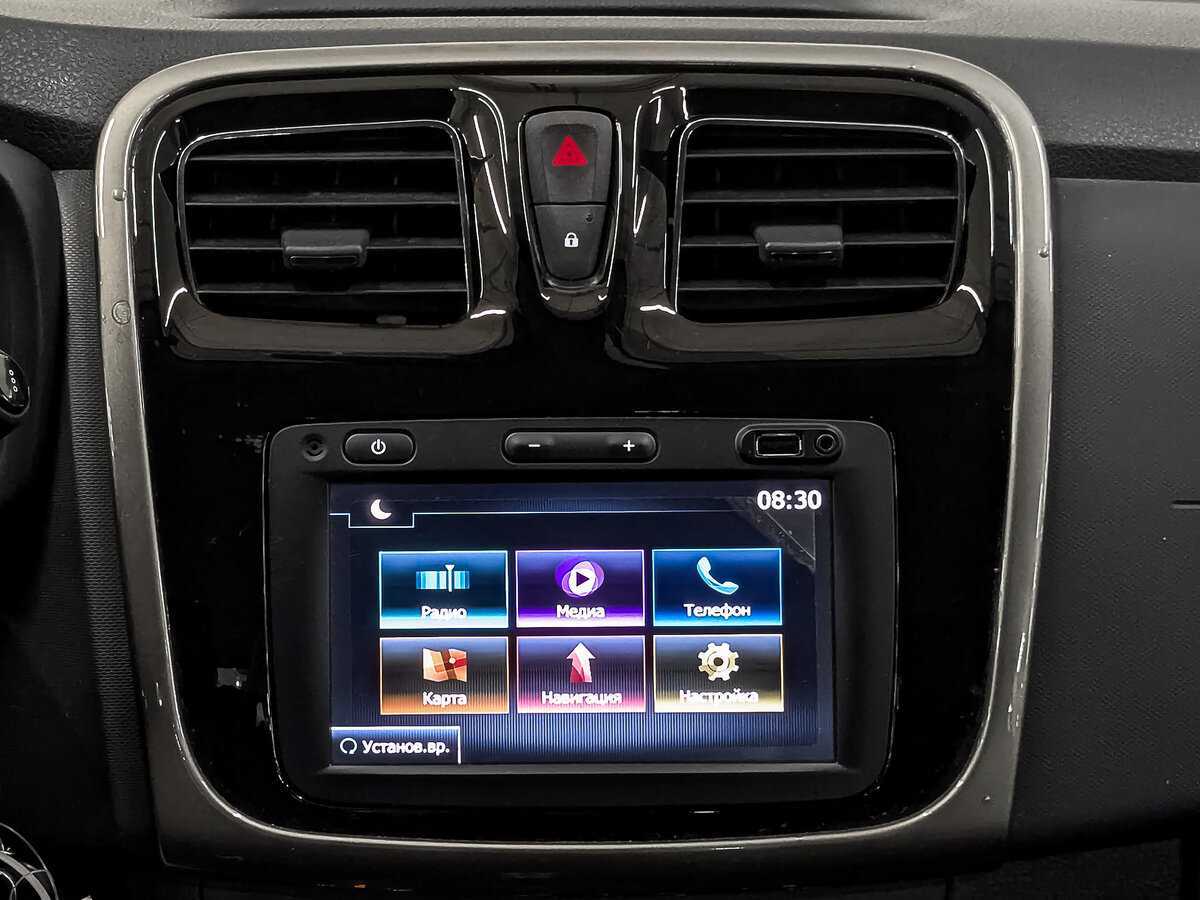 Б/У Рено Логан 2019 года. Фото: #16