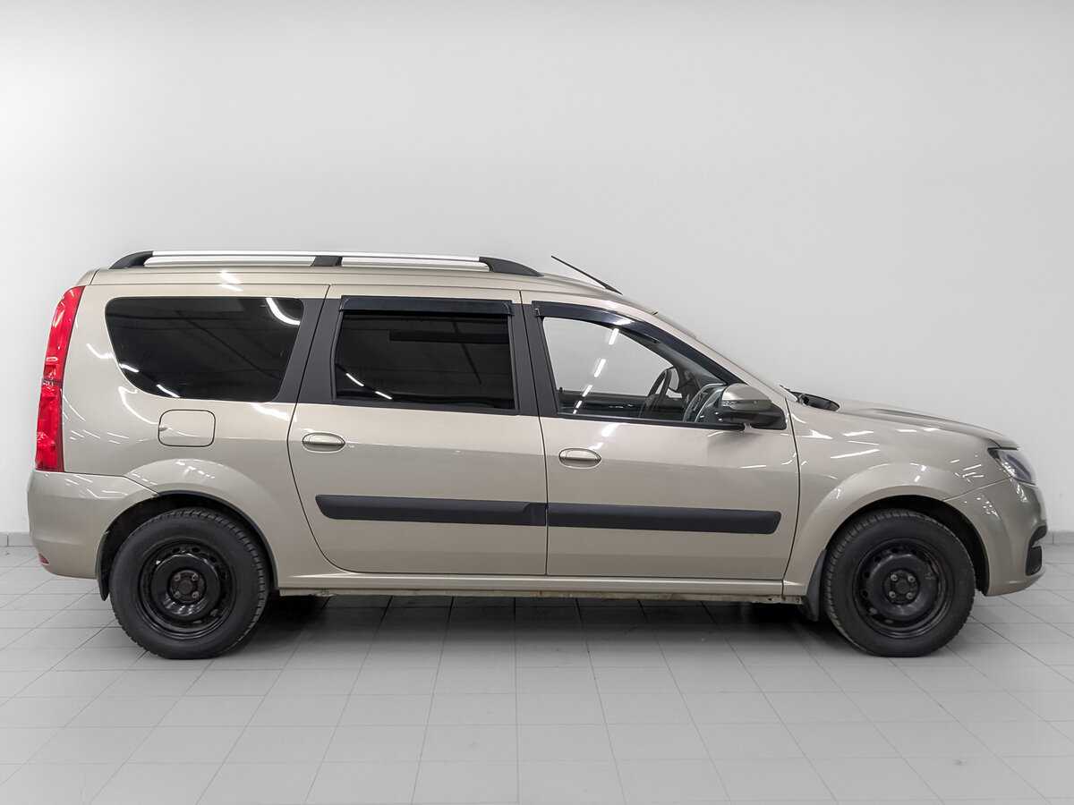 Б/У Лада (ВАЗ) Ларгус 2021 года. Фото: #3