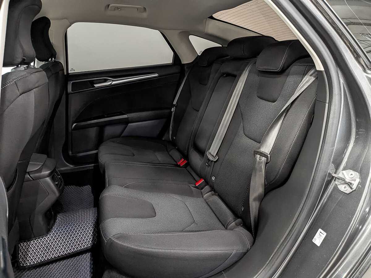 Б/У Форд Мондео 2018 года. Фото: #17