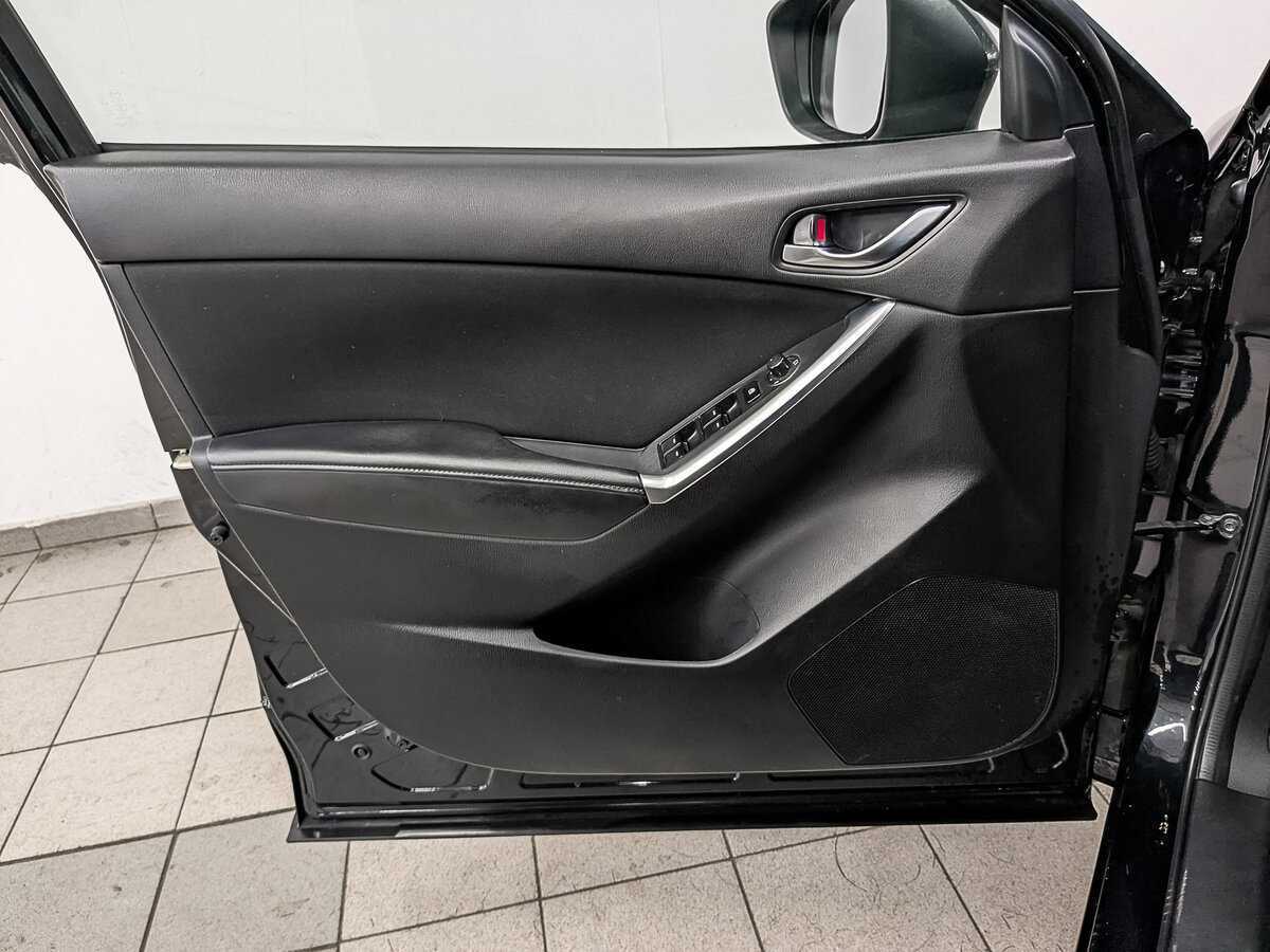 Б/У Мазда Ц-Икс-5 2014 года. Фото: #16