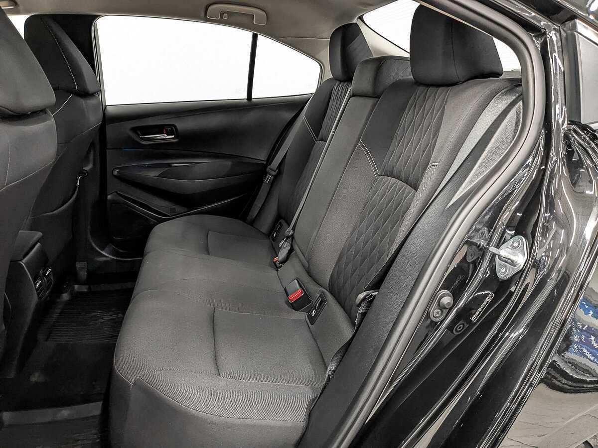 Б/У Тойота Королла 2019 года. Фото: #17