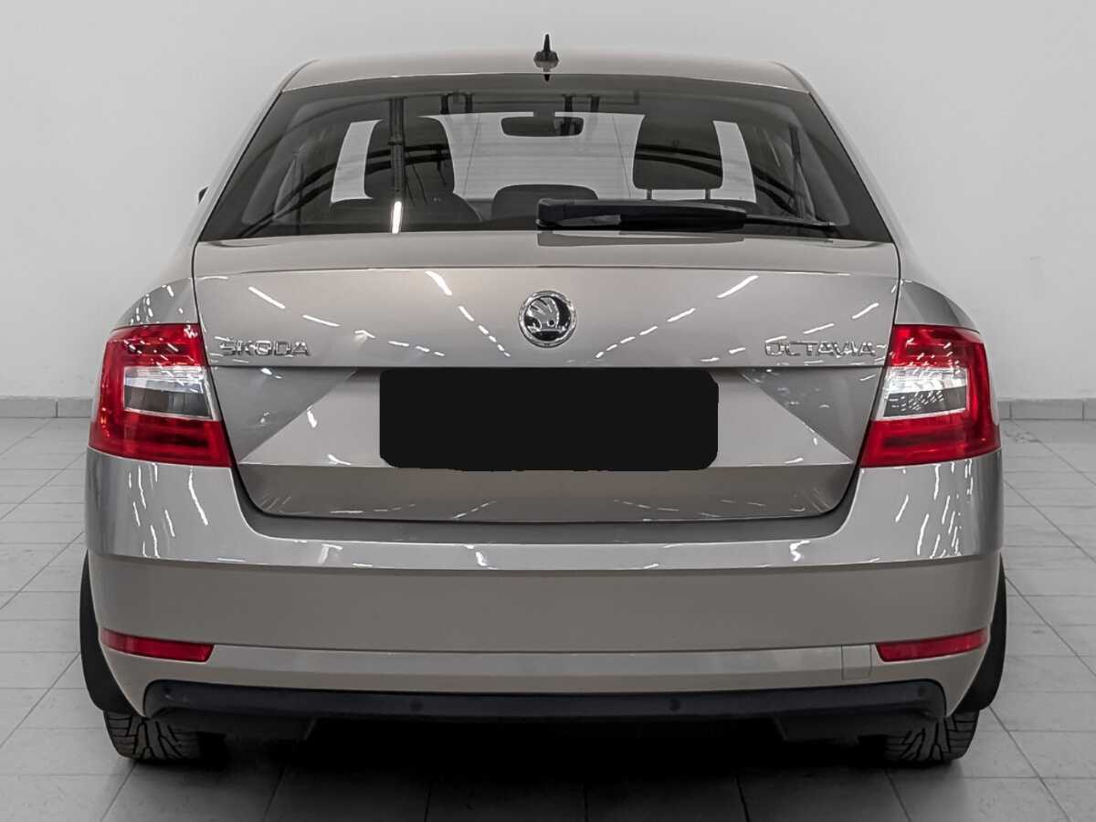 Б/У Шкода Октавия 2020 года. Фото: #5