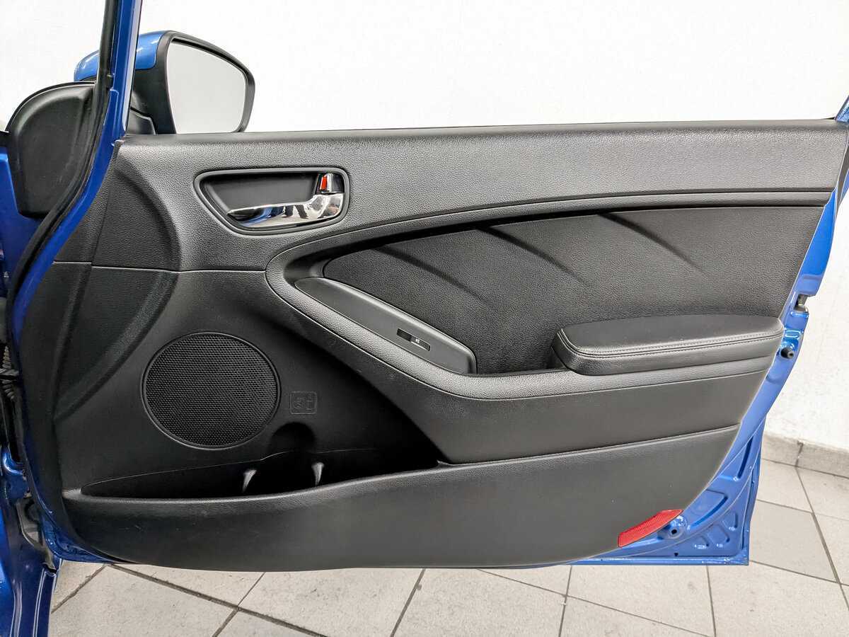 Б/У Киа Церато 2013 года. Фото: #23