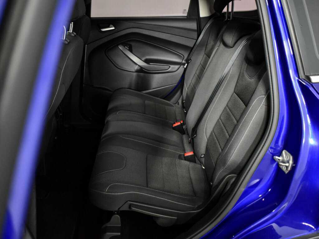 Б/У Форд Куга 2015 года. Фото: #20