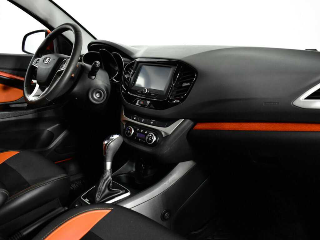 Б/У Лада (ВАЗ) Веста 2020 года. Фото: #8