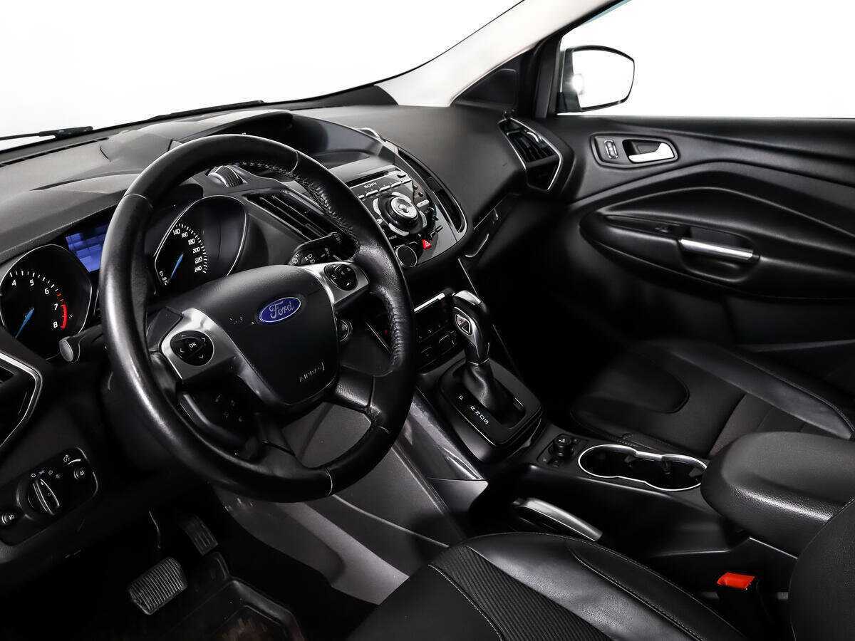 Б/У Форд Куга 2014 года. Фото: #8