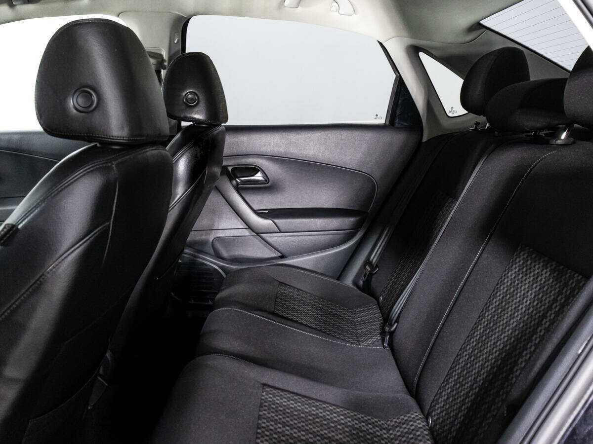 Б/У Фольксваген Поло 2016 года. Фото: #9