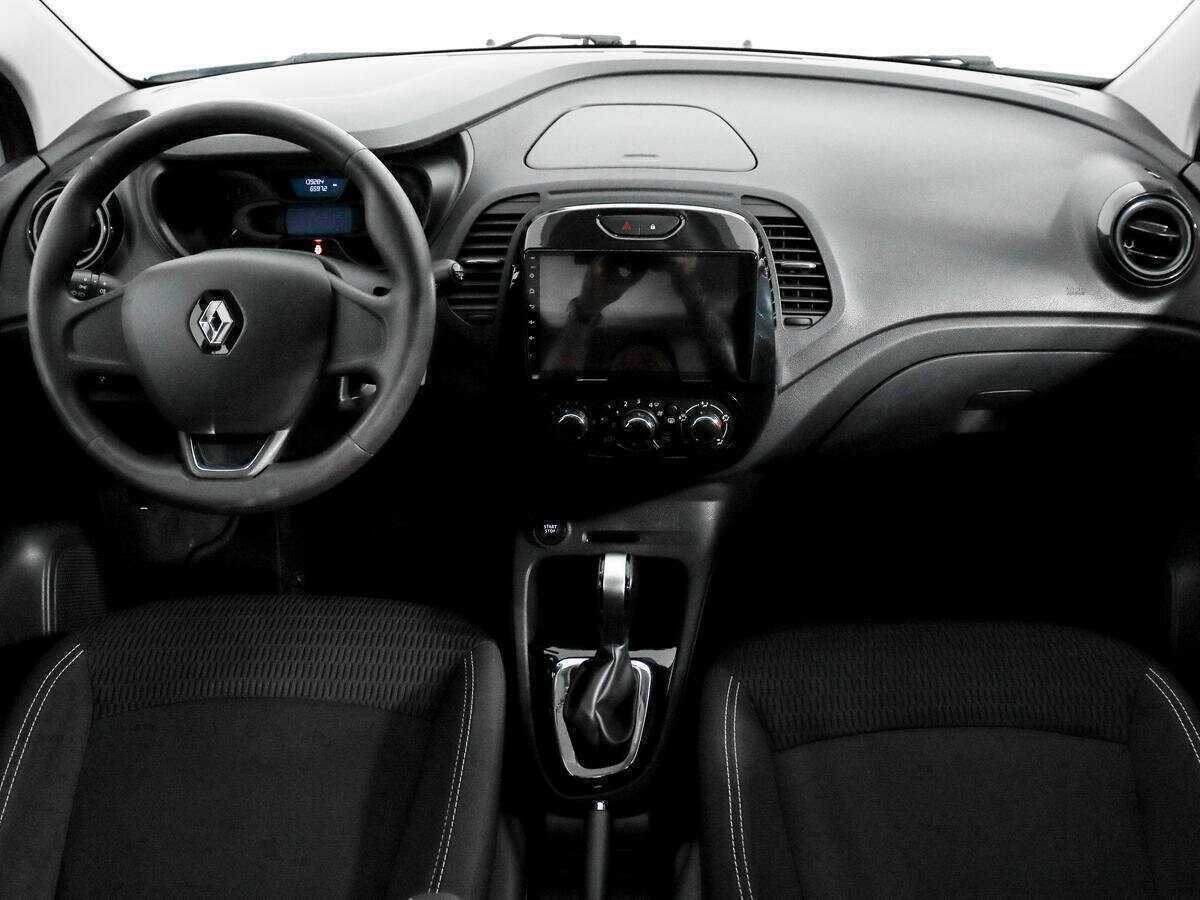 Б/У Рено Каптюр 2018 года. Фото: #9