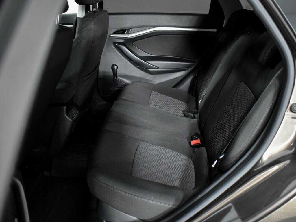 Б/У Лада (ВАЗ) Веста 2019 года. Фото: #9