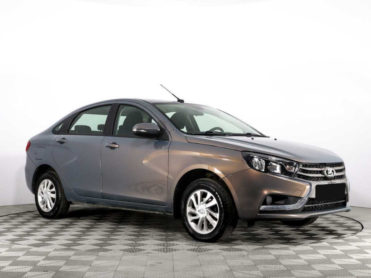 Б/У Лада (ВАЗ) Веста 2016 года. Фото: #2