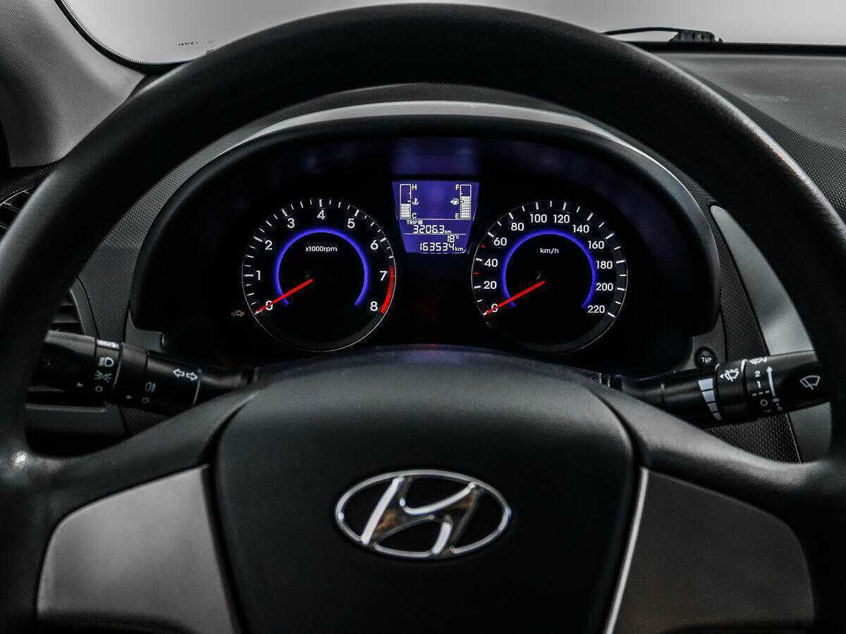 Б/У Хендай Солярис 2016 года. Фото: #12