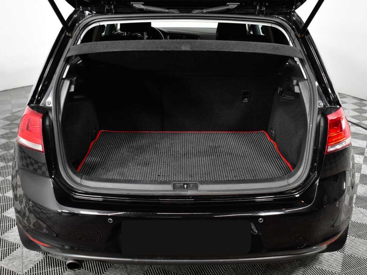 Б/У Фольксваген Гольф 2013 года. Фото: #14