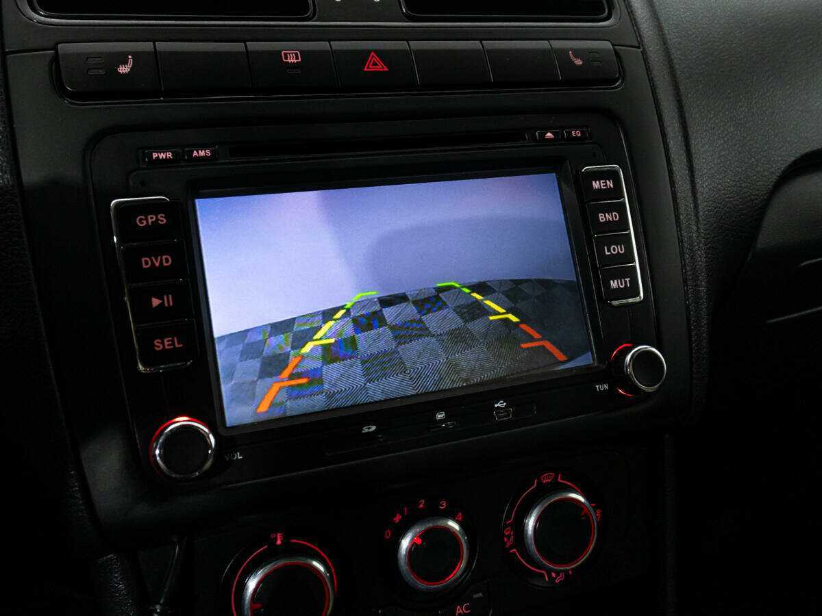 Б/У Фольксваген Поло 2013 года. Фото: #14