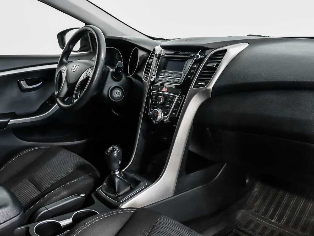 Б/У Хендай ай30 2013 года. Фото: #10