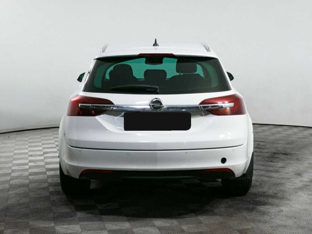 Б/У Опель Инсигния 2014 года. Фото: #3