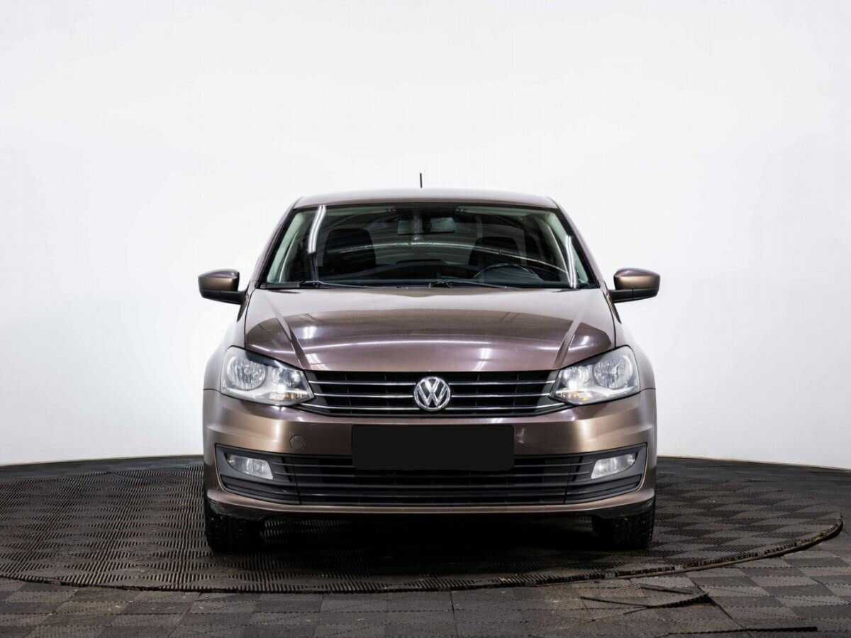 Б/У Фольксваген Поло 2016 года. Фото: #1