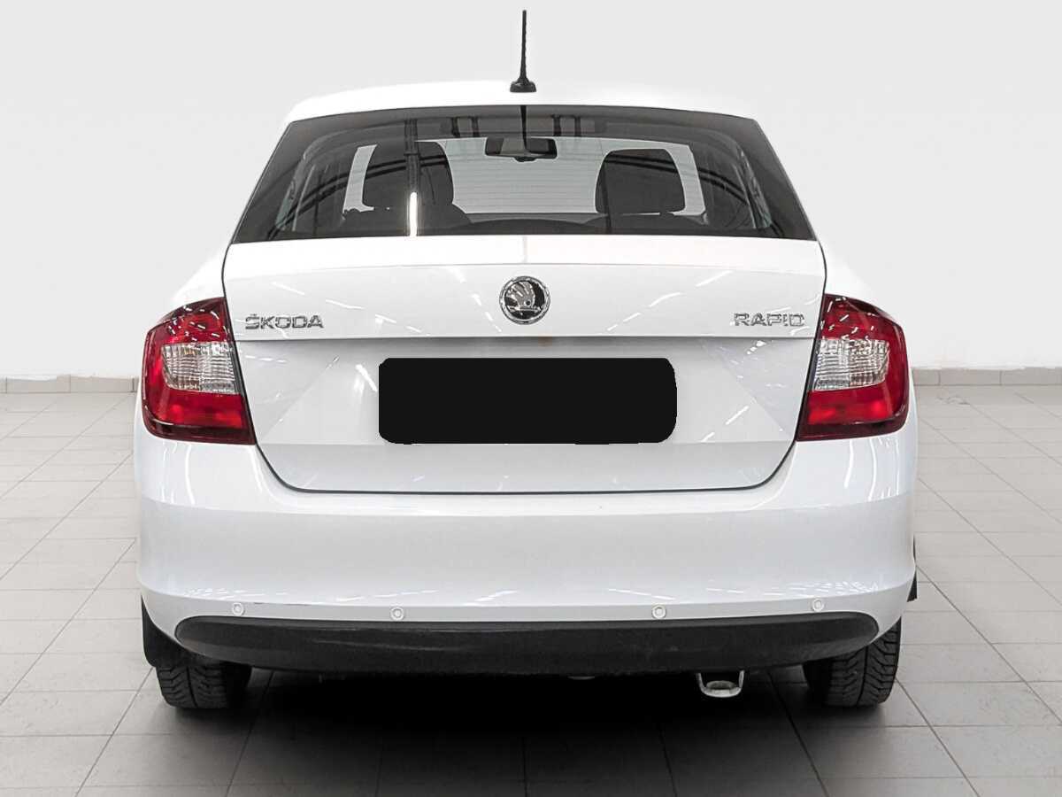 Б/У Шкода Рапид 2017 года. Фото: #5