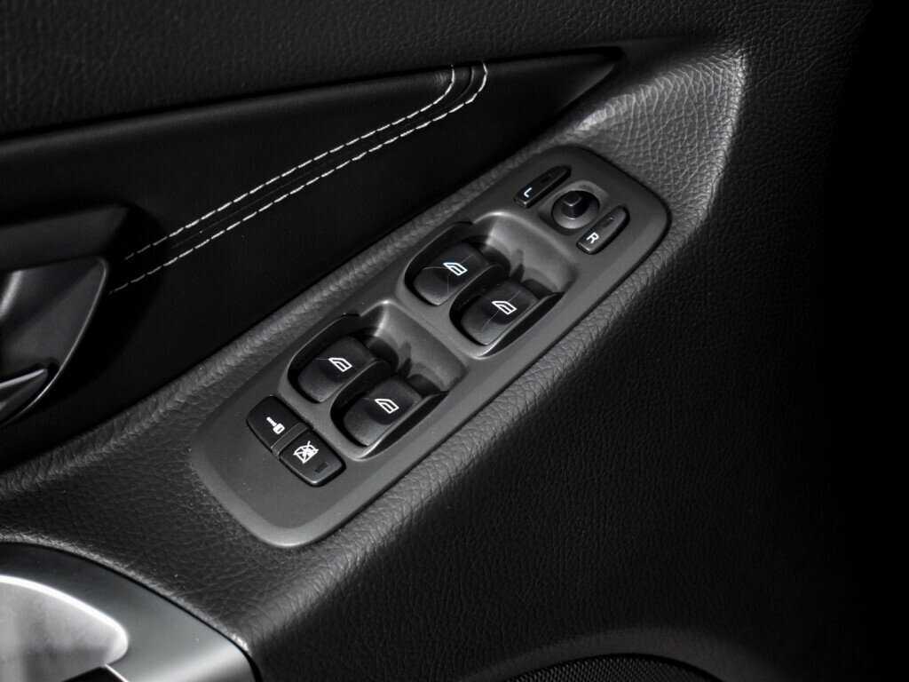 Б/У Вольво ИксЦ90 2013 года. Фото: #7