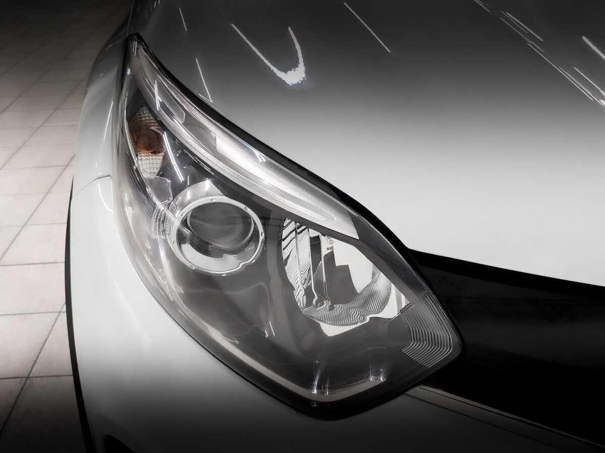 Б/У Рено Каптюр 2017 года. Фото: #16