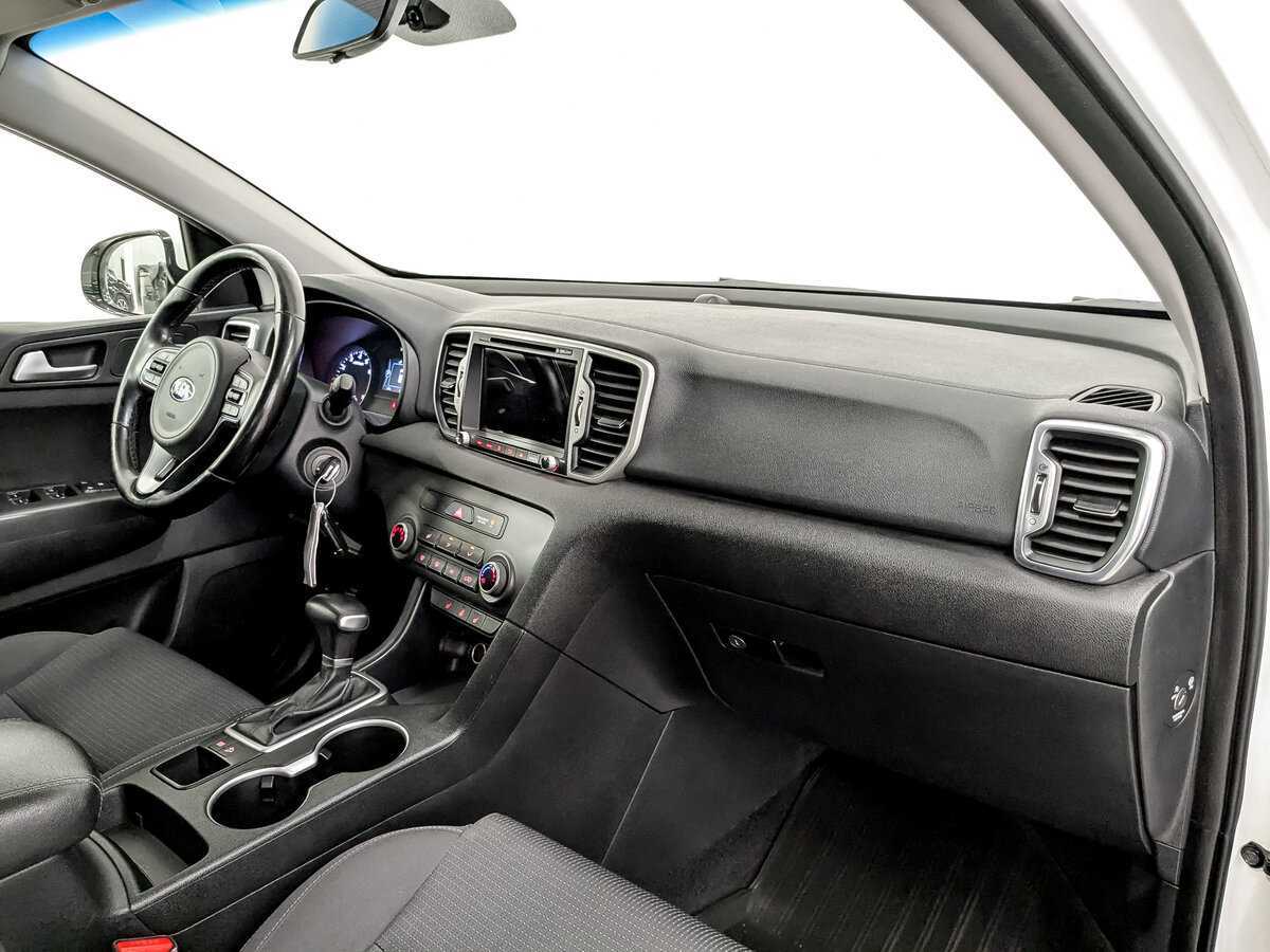 Б/У Киа Спортейдж 2016 года. Фото: #10