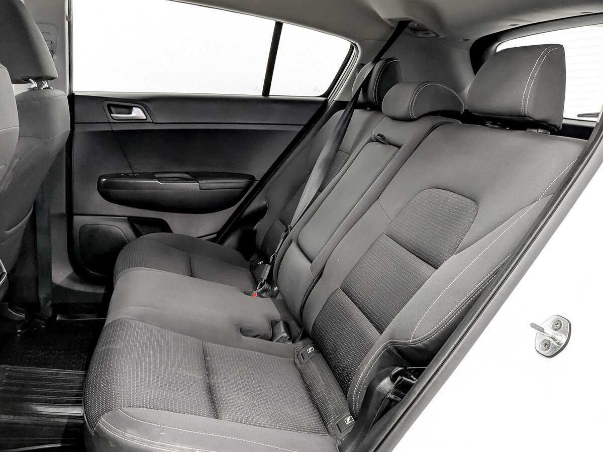 Б/У Киа Спортейдж 2016 года. Фото: #11