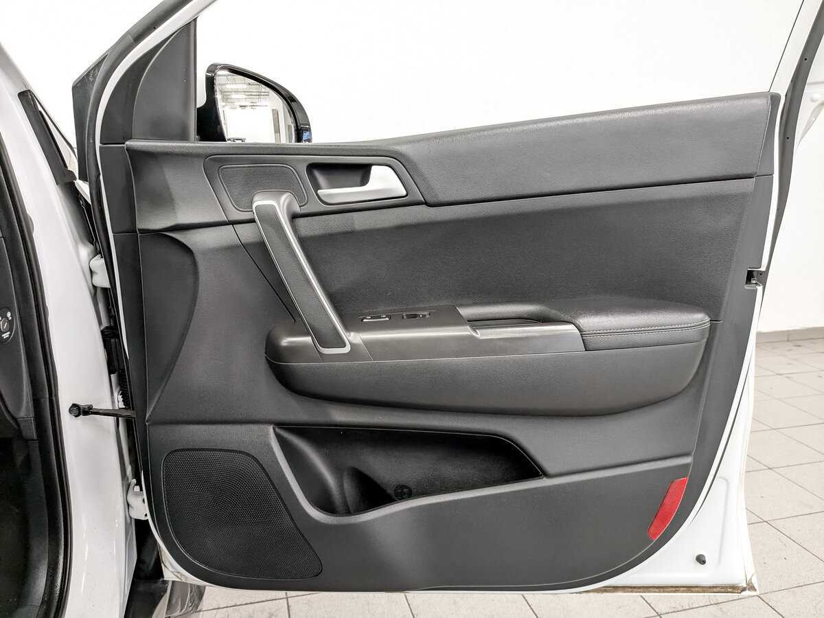 Б/У Киа Спортейдж 2016 года. Фото: #23