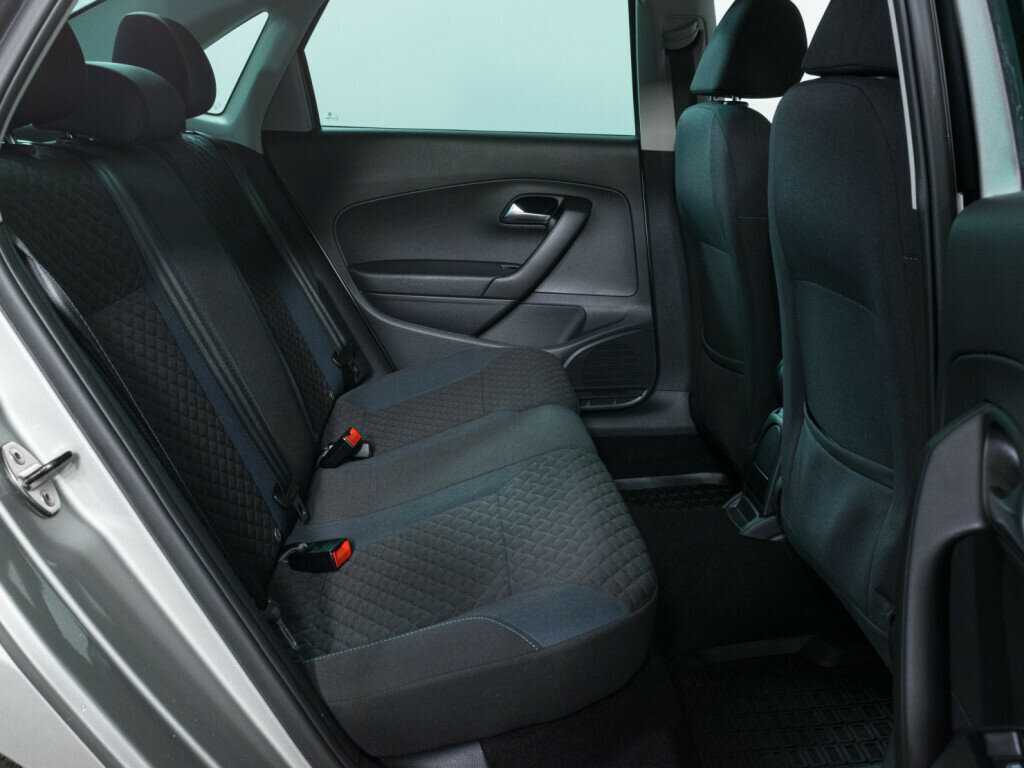 Б/У Фольксваген Поло 2019 года. Фото: #9