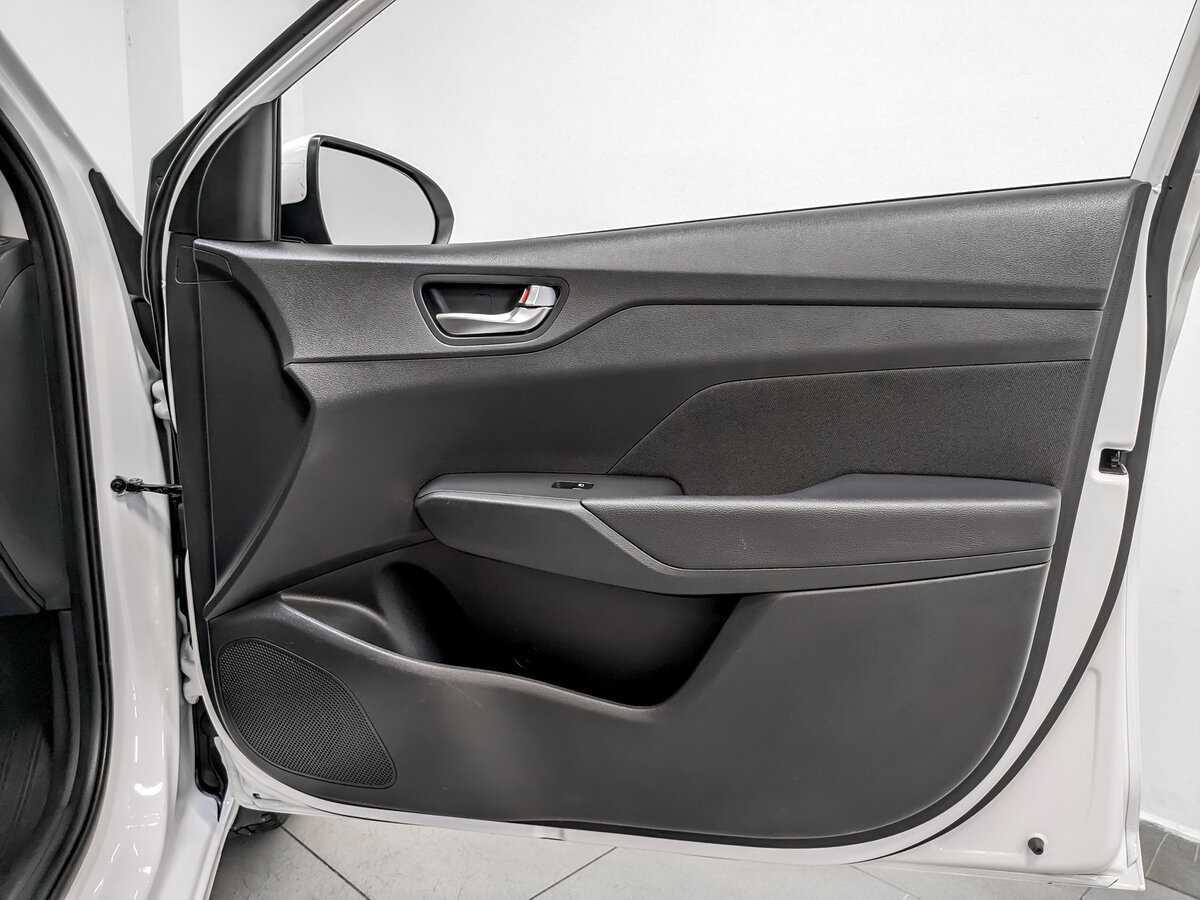 Б/У Хендай Солярис 2021 года. Фото: #23