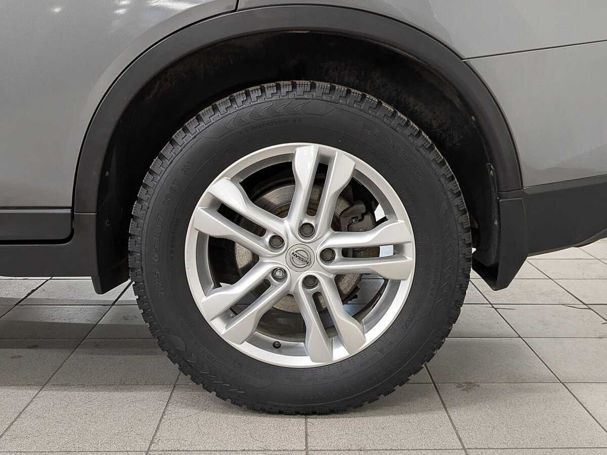 Б/У Ниссан Икс-Трейл 2016 года. Фото: #11