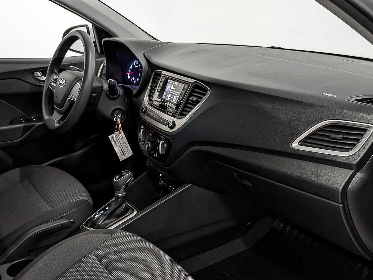 Б/У Хендай Солярис 2018 года. Фото: #12