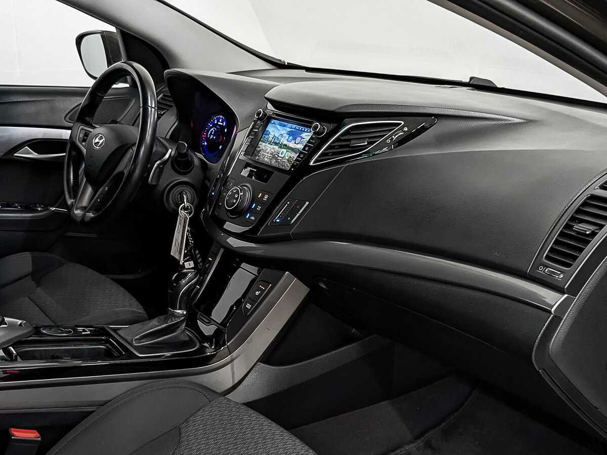 Б/У Хендай ай40 2015 года. Фото: #10