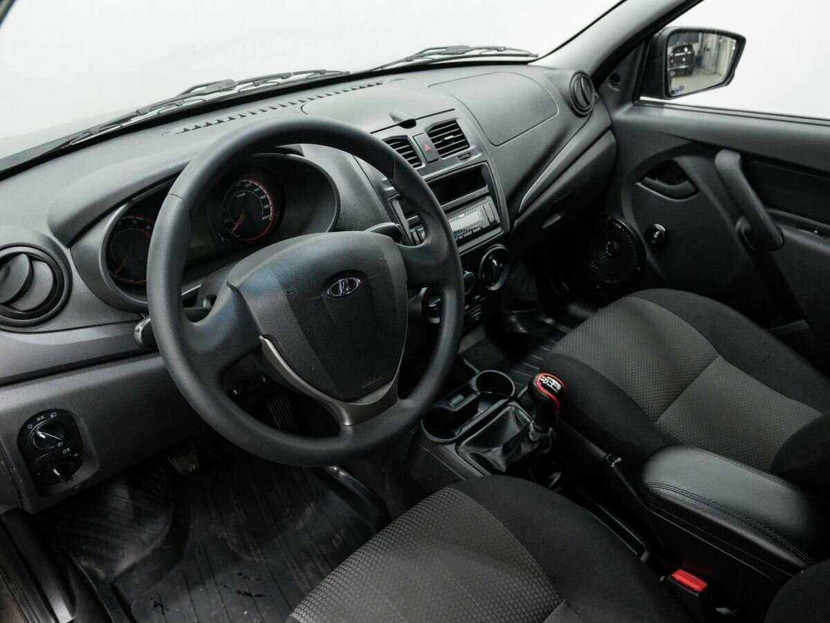 Б/У Лада (ВАЗ) Калина 2013 года. Фото: #12