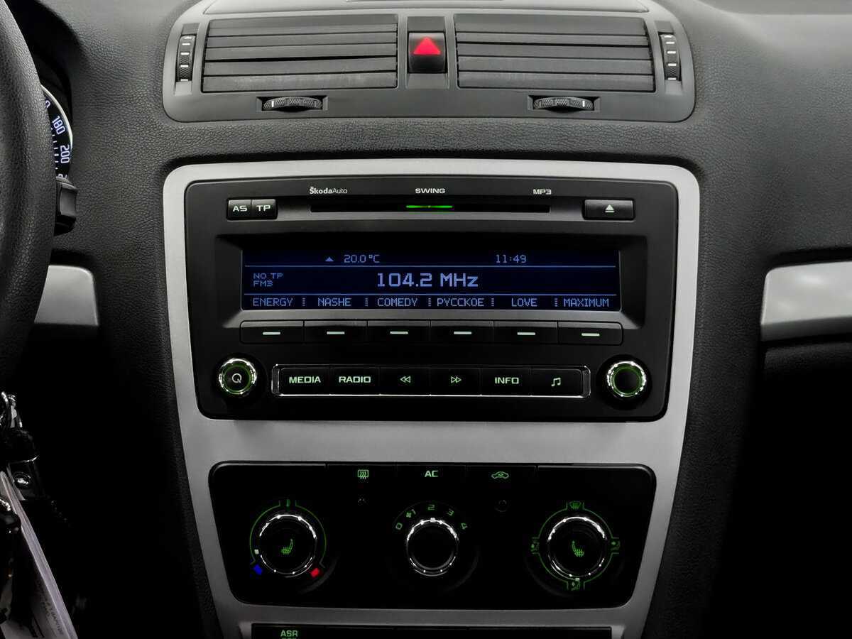 Б/У Шкода Октавия 2013 года. Фото: #14