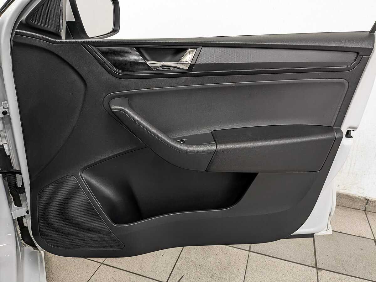 Б/У Шкода Рапид 2019 года. Фото: #20