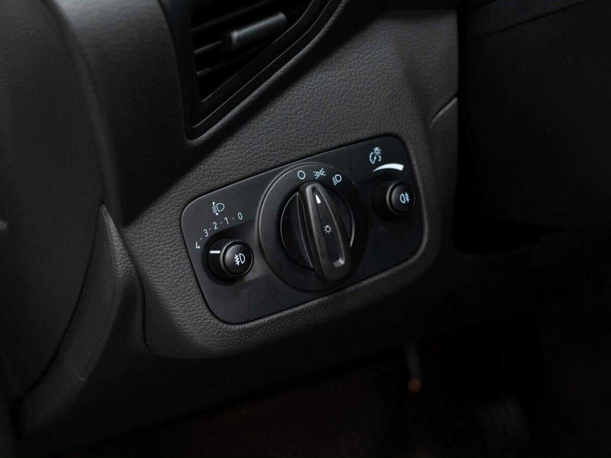 Б/У Форд Куга 2017 года. Фото: #20