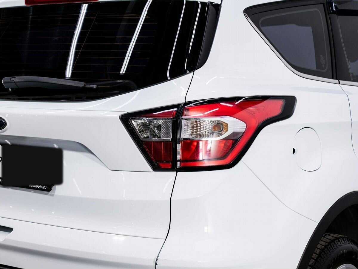 Б/У Форд Куга 2017 года. Фото: #27