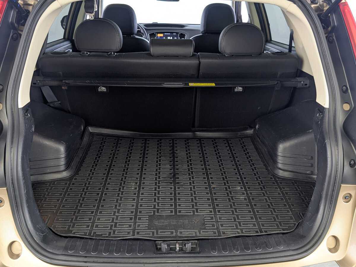 Б/У Джили Эмгранд Икс7 2019 года. Фото: #9