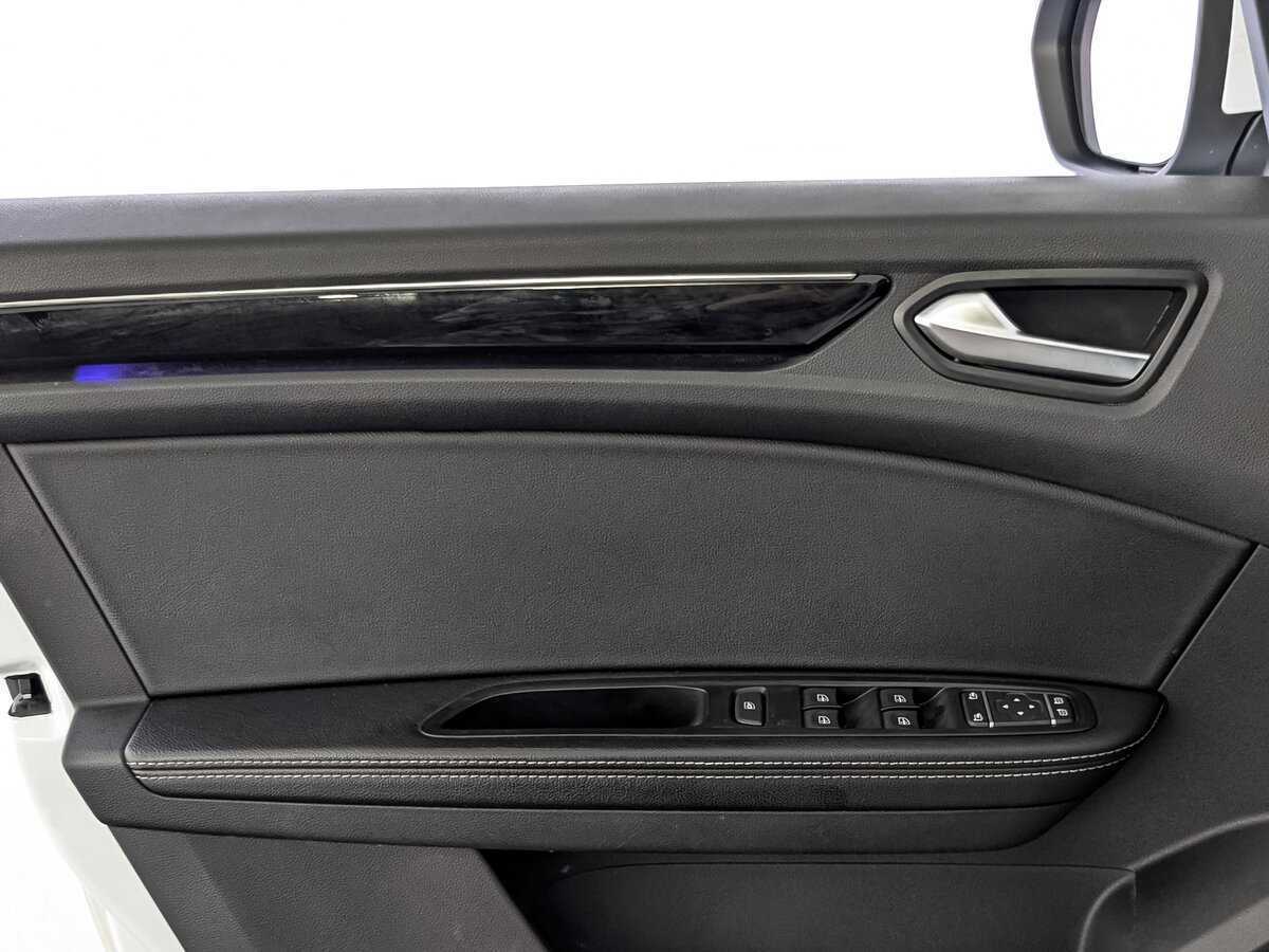 Б/У Рено Аркана 2019 года. Фото: #18