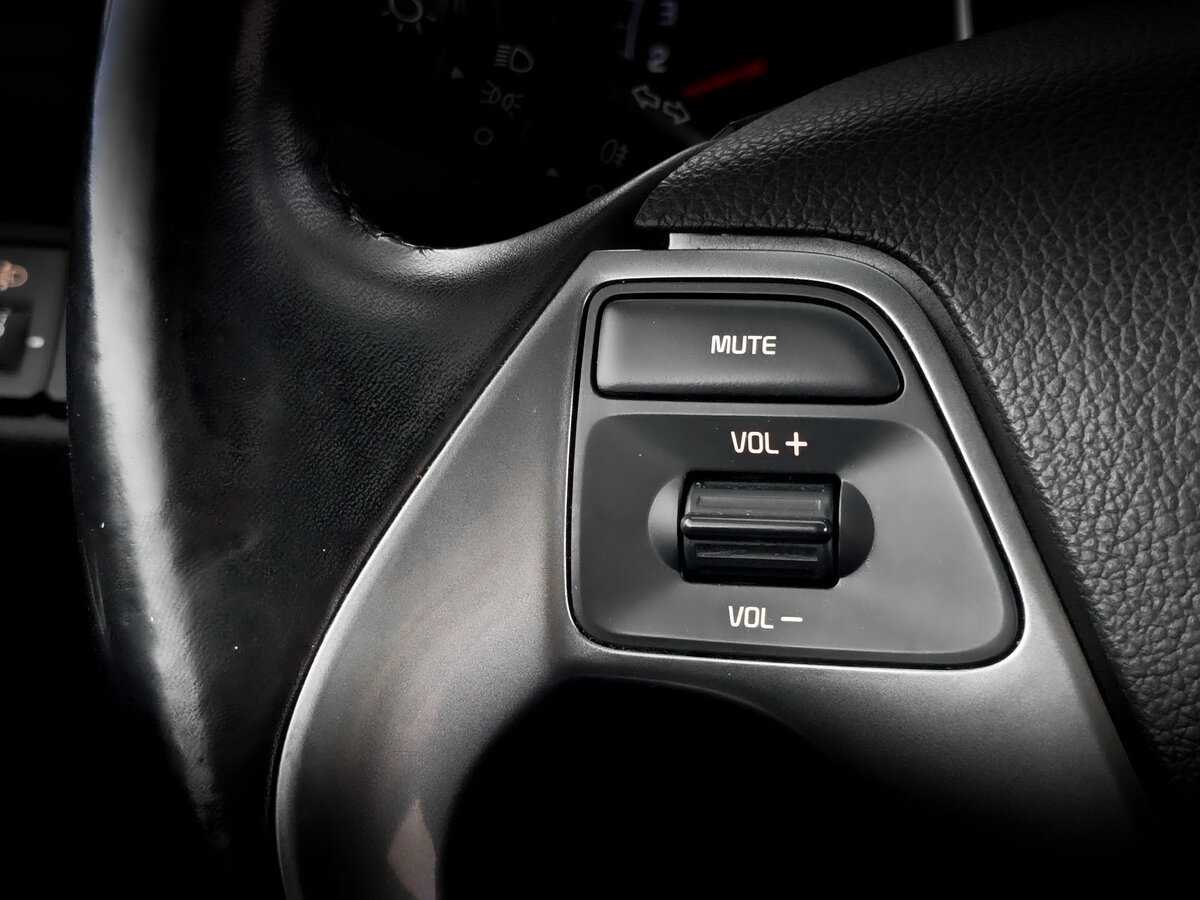 Б/У Киа Рио 2017 года. Фото: #24