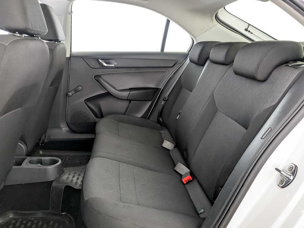 Б/У Шкода Рапид 2017 года. Фото: #11