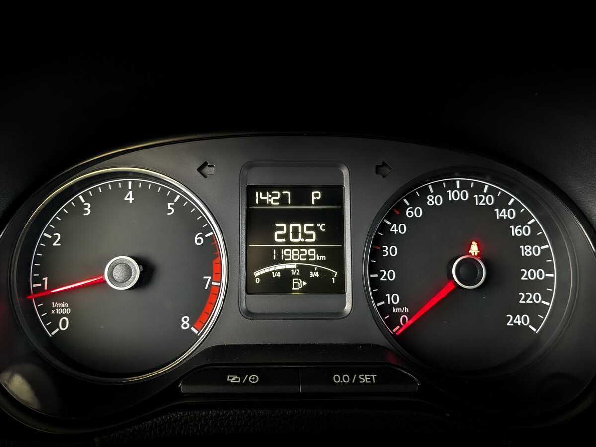 Б/У Фольксваген Поло 2019 года. Фото: #12