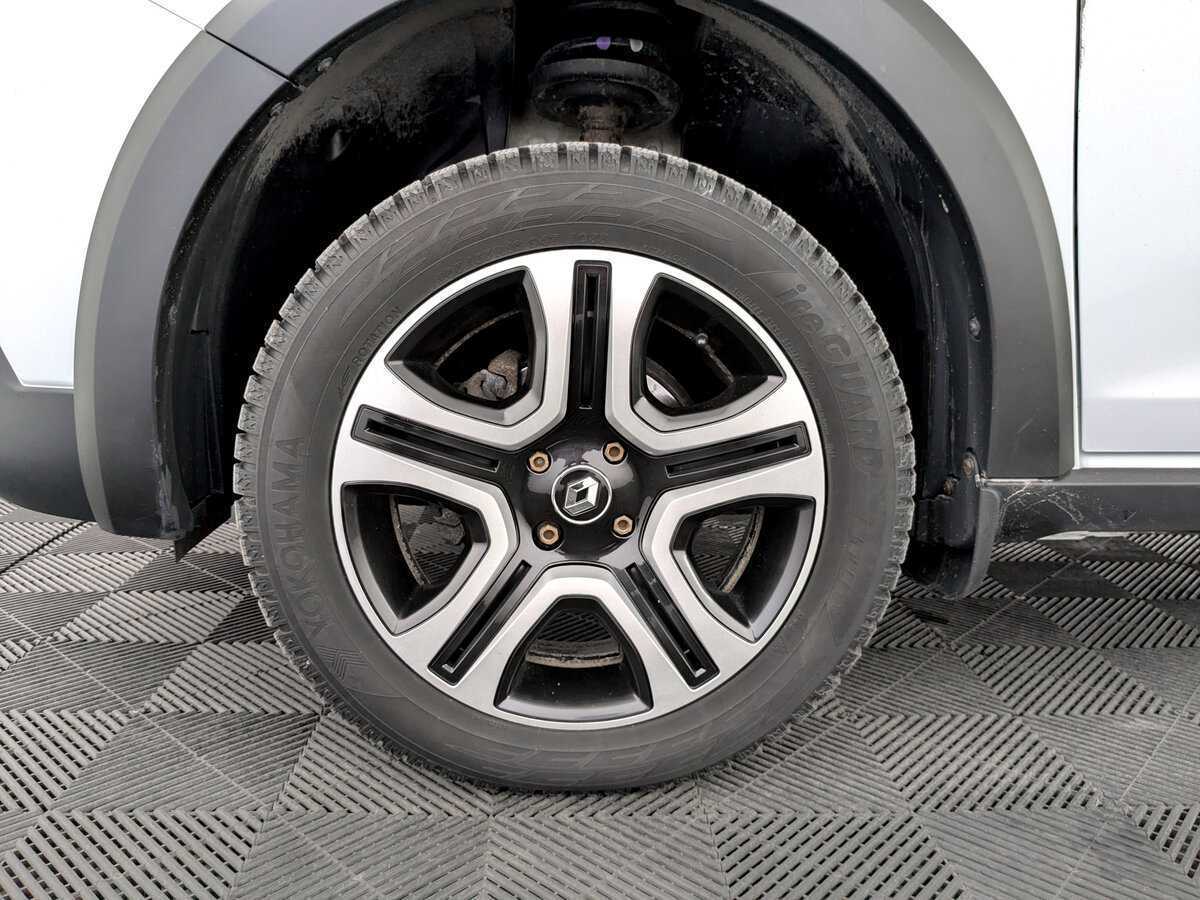 Б/У Рено Сандеро 2018 года. Фото: #17