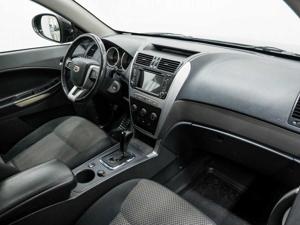 Б/У Джили Эмгранд Икс7 2015 года. Фото: #6